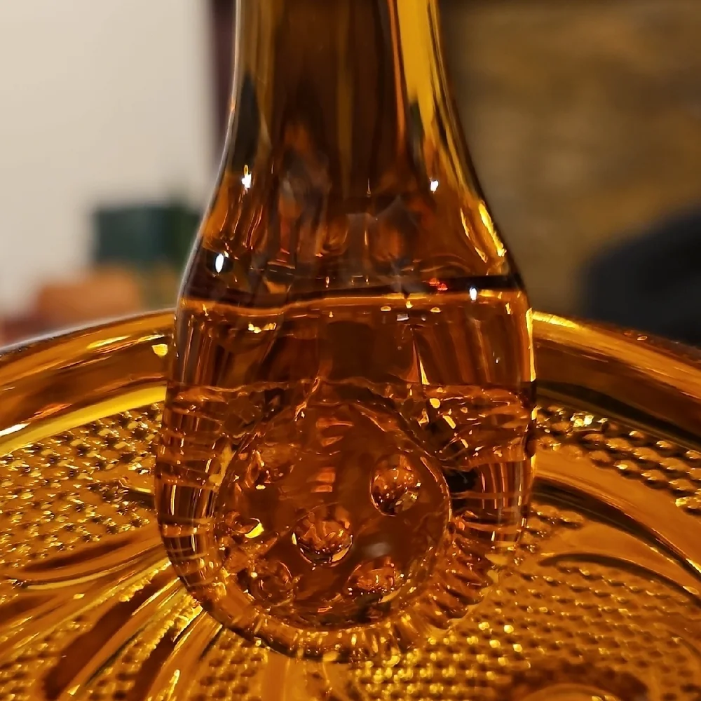 Stunning Lg Vintage Amber Tiara Sandwich Pattern Large Glass Basket, UV Reactive